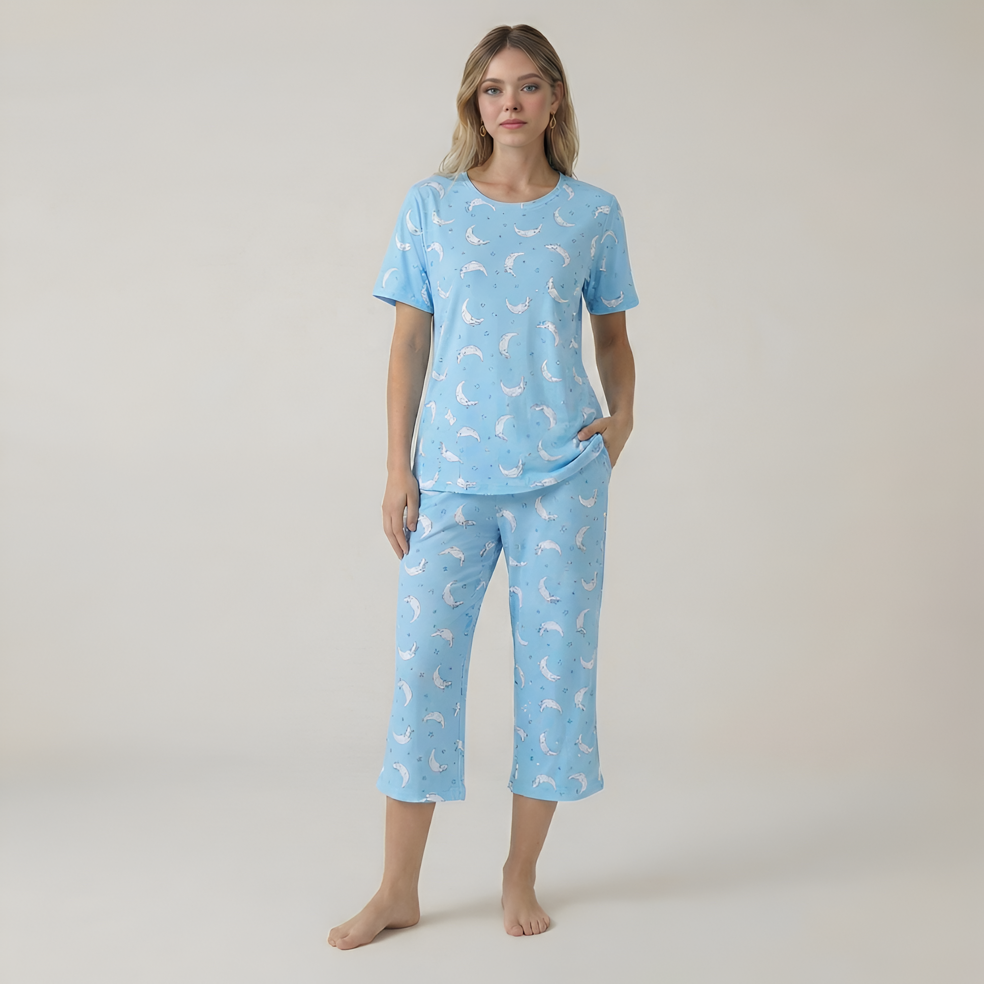 Short Sleeve Printed Capri Pajama Set For Women — view 9