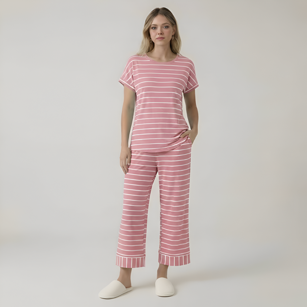 Printed Short Sleeve Capri Sleepwear Set For Women — view 5