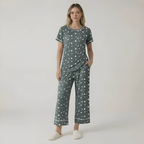Short Sleeve Star Printed Capri Pajama Set For Women — view 7